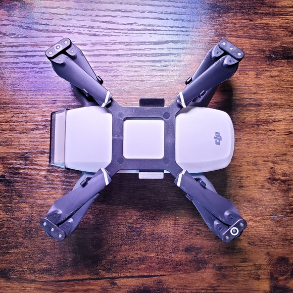 DJI Spark Drone Kit - Picture 7 of 12